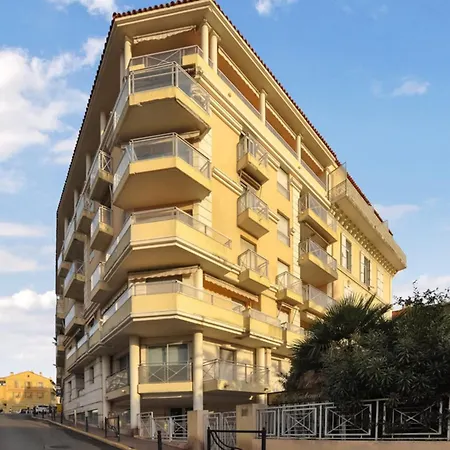 For Two Close To The Beaches Of Appartement